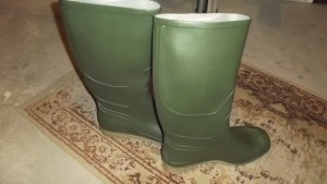 gekauft am 12.04.13, ca. 8 Stunden ausschliesslich im Haus getragen