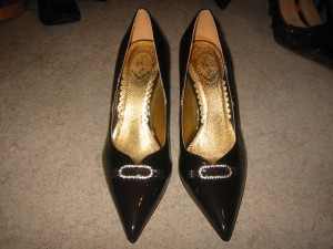 Pointy Black1.jpg
