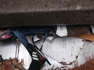 Egal, ob das mal früher ein begehrtes Kultmodell war. Jetzt ist alles nur noch wertloser Dreck - abgesehen vom Metallschrott.