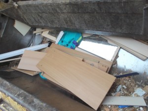 Ein Paar Fahrradtaschen kam hinterher und wurde auch sofort geplättet.