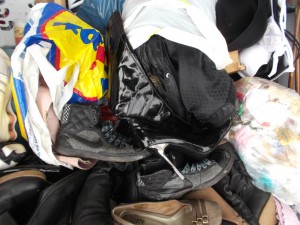 Müll0613 500.jpg (318.51 KiB) 13506 mal betrachtet Mit diesen Lackstilettos hat sie wohl weltweit die Kerle um den Verstand gebracht!
