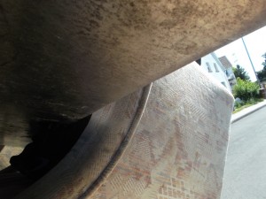 Müll0613 179.jpg (252.69 KiB) 5184 mal betrachtet Wieder den Pressmechanismus total stillgelegt und ein Foto gemacht. Jetzt wurde es "drinnen" (hinter dem Pressschild) schon ziemlich "eng".