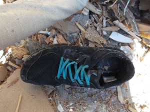 Müll0613 203.jpg (286.1 KiB) 4994 mal betrachtet Typischer Sperrmüll-Dreck aus dem Pressmüllauto.