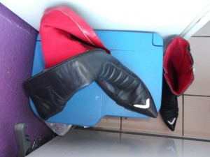 Müll0813 254.jpg (212.07 KiB) 5366 mal betrachtet Mit ein bisschen Glück, bleibt ihnen wenigstens ein entwürdigendes Ende im Küchendreck erspart.