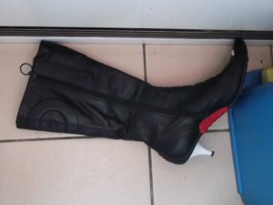 Müll0813 264.jpg (231.81 KiB) 5321 mal betrachtet Warten aufs erlösende Ende?!