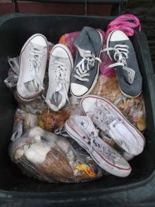 Endlich konnte ich mir die Girly-Chucks mal genauer ansehen.