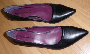 Tamaris Pumps Gr.42 - leider etwas eng, muss ich &quot;per Hand&quot; altern lassen