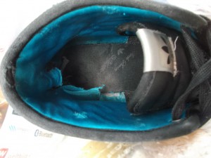 Müll0913 069.jpg (233.54 KiB) 7897 mal betrachtet Ein sehr geiler Einblick vom müffelnden total zerlatschten Innenleben!