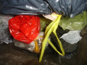 0DSC06950.JPG (92.91 KiB) 7436 mal betrachtet weiter geht's: guggug, ein Paar ausgediente Sandalen