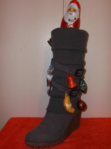 Nikolaus2013 011.jpg (273.45 KiB) 24001 mal betrachtet Keilabsatzwinterstiefel von Anja.