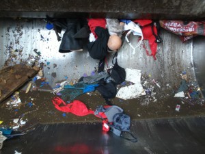 Was für ein demütigendes und entwürdigendes Ende für solch süße Frauensachen!