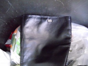 Marina07 004.jpg (276.48 KiB) 7838 mal betrachtet Selbst für solch edle Buffalo-Klassiker, gibt es irgendwann keine Gnade mehr. Eigentlich schade, aber der normale "Gang der Welt".