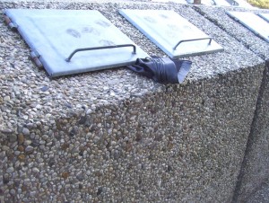 Müll0409 615.jpg (263.68 KiB) 11170 mal betrachtet Wieviel geile Paare diese altgediente Müllbox schon geschluckt haben mag? Seufz!