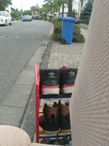 Müll0714 060.jpg (146.59 KiB) 5497 mal betrachtet Das Ende in Form eines Pressmüllautos taucht auf!