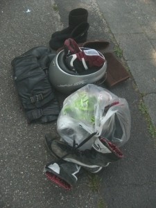 Die Puma-Stiefel müssen an ihr sicher geil ausgesehen haben auf dem Bike!