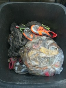 Müll1014 203.jpg (185.29 KiB) 6078 mal betrachtet Alles typischer Restmüll!