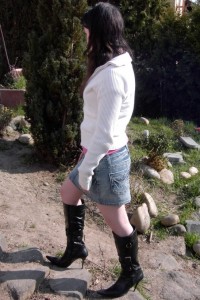 Anke01 070.jpg (169.93 KiB) 16255 mal betrachtet Bald würde es für die Stiefel nur noch bergab gehen!