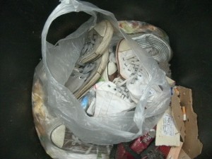 Ein erster Blick auf die Müll-Chucks.