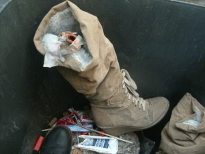 Eindeutig: Die Party ist für diese Stiefel vorbei!