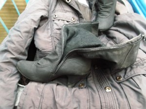 Eine kuschelig weiche Jacke als &quot;Totenbett&quot; ...