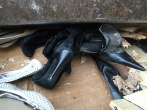 Müll0315 035.jpg (473.78 KiB) 15600 mal betrachtet Das sah echt böse aus. Hehe!