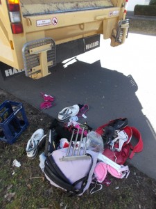 Müll0315 118.jpg (564.21 KiB) 13659 mal betrachtet Diese listige gemeine Mutter hatte also gewonnen - und ich auch! Grins!