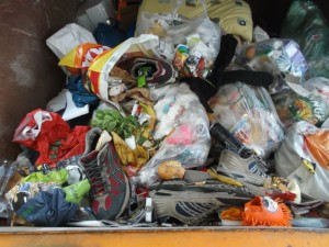 Diesen Müllcontainer zu besuchen lohnt sich sehr oft!