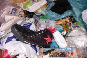 Müll1111 437.jpg (495.73 KiB) 9474 mal betrachtet Geiler Zufallsfund