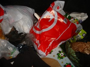 5439.jpg (255.65 KiB) 11620 mal betrachtet häufig landen in letzter Zeit unzählige Kinderschühchen der einen Familie in der Tonne