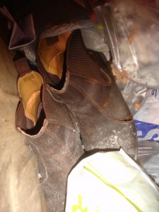 5454.jpg (203.73 KiB) 11620 mal betrachtet irgendwelche Noname-Boots, die hier ihr Ende suchen
