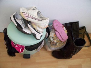 Müll0312 105.jpg (89.81 KiB) 6129 mal betrachtet Es kamen noch ihre süßen Pumas dazu. Die sollten endlich in den Müll!