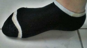 Socke1.jpg (52.01 KiB) 36325 mal betrachtet Auch ein sehr süßes Paar Söckchen gell? ;-)