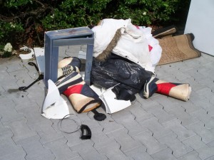 Müll0512 289.jpg (133.17 KiB) 12659 mal betrachtet Auch die Girly-Weste ist sehr nett!