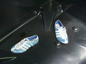 In diesem &quot;Stilleben&quot; des Mülls wäre ein siffiger Küchenmüllbeutel optisch völlig deplaziert gewesen.