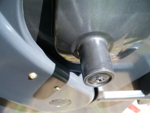 Noch nie hing dieser Müllcontainer an der Ladevorrichtung eines Müllfahrzeuges.