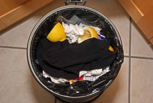 FSH_Müll_pzx_2.jpg (62.04 KiB) 11597 mal betrachtet Feinstrumpfhosen im Restmüll