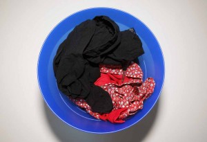 FSH_Müll_pzw1.jpg (45.84 KiB) 12066 mal betrachtet Kleidermüll, Strumphosenmüll, alte Schuhe, Restmüll.