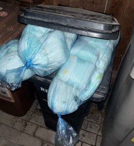 Da hat eine Mutti auch eine ordentliche Ladung in die Tonne gepfeffert.