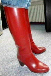 Sandra empfiehlt: Schenk mir diesen roten Rotani zum Geburtstag