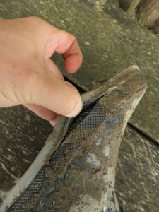 DSCF2120_1.jpg (843.01 KiB) 14994 mal betrachtet Oh Gott! Mein Stiefel fällt ja total auseinander!!