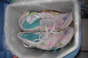 Müll1012 072.jpg (402.94 KiB) 7523 mal betrachtet Süßes Modell - geil verlatscht - reif für den Müll.