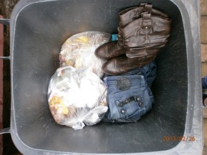 Müll0213 108.jpg (247.77 KiB) 5567 mal betrachtet Ordentlich abgestellt!